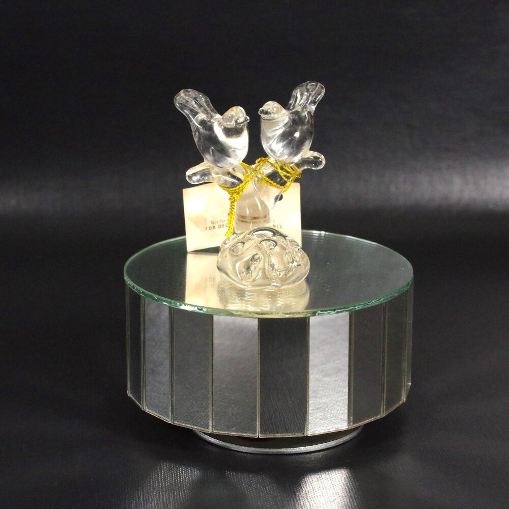 Vintage Blown Glass Lovebirds Music Box "Memories" Rotating Mirrored Base